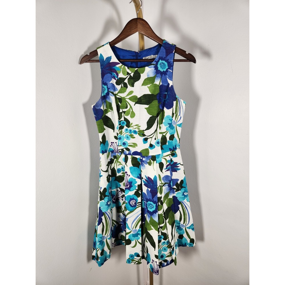 Eliza J Blue Floral Sleeveless Fit and Flare Midi Dress Lined has Pockets Size 8 - Picture 2 of 10
